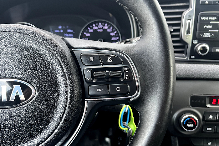 Kia Sportage, Бензин, 1.6, Механическая, Передний привод, Внедорожник - 17