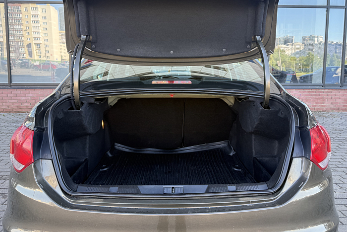 Citroen C4, Бензин, 1.6, Автомат, Передний привод, Седан - 22