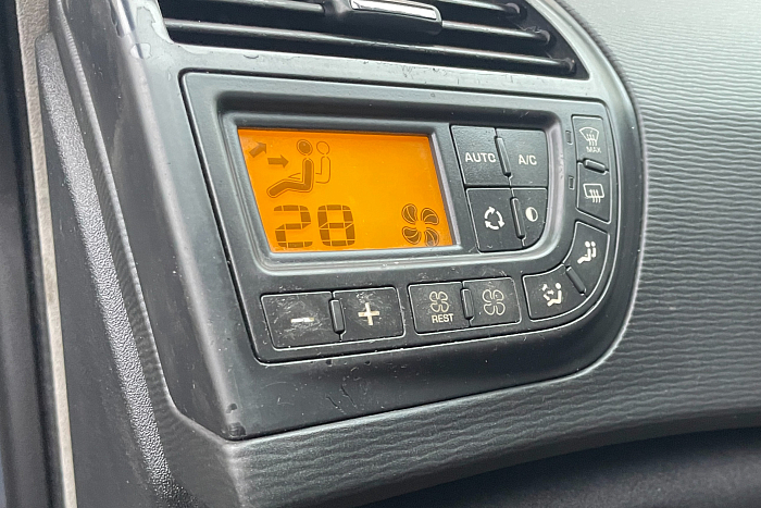 Citroen C4 Grand Picasso, Дизель, 2.0, Робот, Передний привод, Минивэн - 20