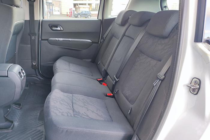 Peugeot 3008, Бензин, 1.6, Автомат, Передний привод, Внедорожник - 11