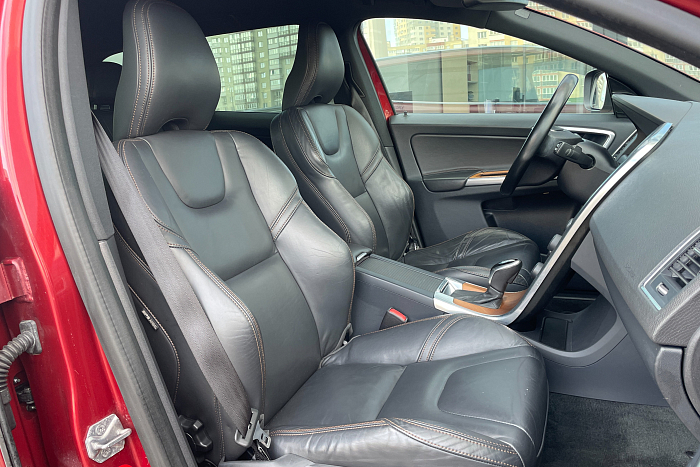 Volvo XC60, Бензин, 3.0, Автомат, Полный привод, Внедорожник - 11