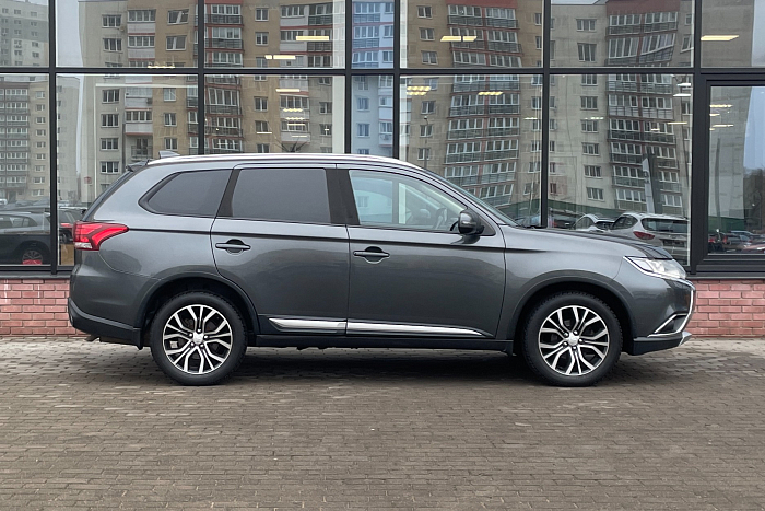 Mitsubishi Outlander, Бензин, 2.0, Вариатор, Полный привод, Внедорожник - 4