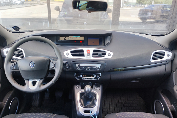 Renault Grand Scenic, Бензин, 1.4, Механическая, Передний привод, Минивэн - 8