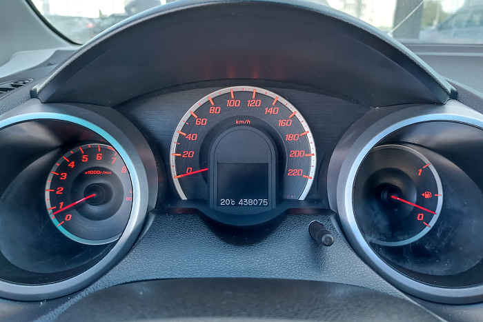 Honda Jazz, Бензин, 1.3, Механическая, Передний привод, Хэтчбек - 14