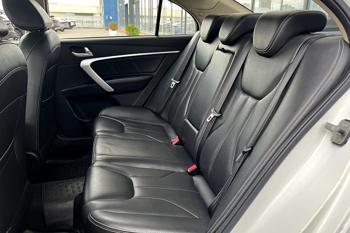 Geely Emgrand 7, Бензин, 1.8, Вариатор, Передний привод, Седан - 11