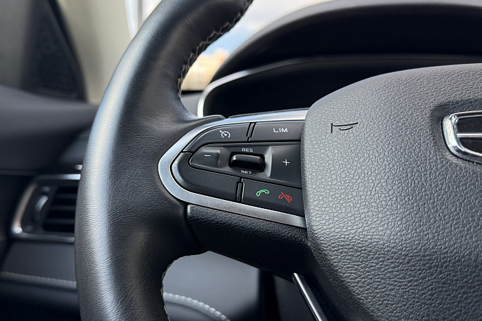 Geely Atlas Pro, Бензин, 1.5, Автомат, Передний привод, Внедорожник - 21