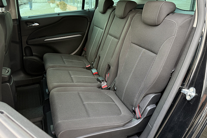 Opel Zafira C, Дизель, 1.6, Передний привод, Минивэн - 12