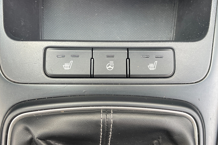 Kia  Rio, Бензин, 1.6, Механическая, Передний привод, Седан - 17