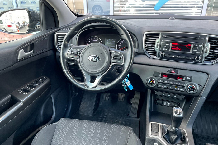 Kia Sportage, Бензин, 1.6, Механическая, Передний привод, Кроссовер - 9