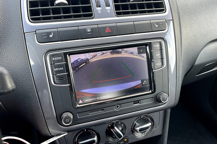 Volkswagen Polo Sedan, Бензин, 1.6, Автомат, Передний привод, Седан - 14