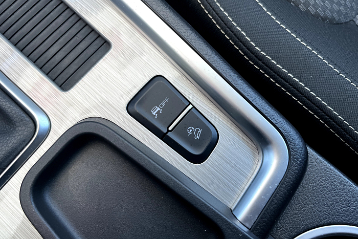 Geely Emgrand X7, Бензин, 2.0, Автомат, Передний привод, Внедорожник - 15