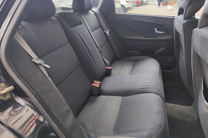 Volvo V40, Бензин, 2.0, Автомат, Передний привод, Универсал - 13
