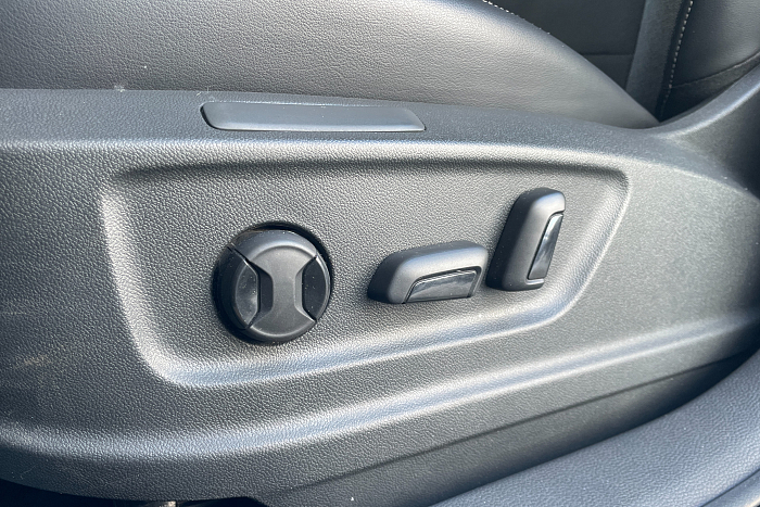 Volkswagen  Taos, Бензин, 1.4, Автомат, Передний привод, Внедорожник - 23