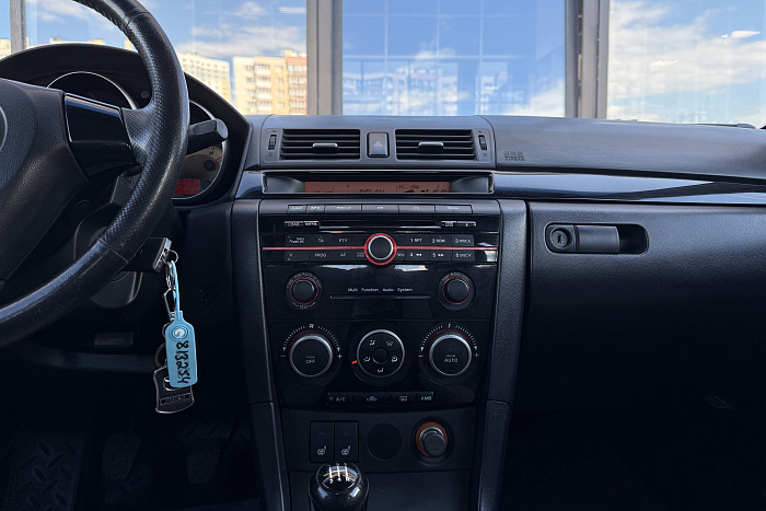 Mazda 3 BK, Бензин, 1.6, Механическая, Передний привод - 13