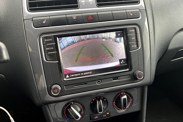 Volkswagen Polo Sedan, Бензин, 1.6, Автомат, Передний привод, Седан - 14