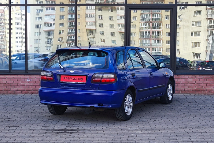 Nissan Almera, Бензин, 1.4, Механическая, Передний привод, Хэтчбек - 4