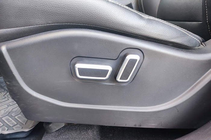 Geely Emgrand X7, Бензин, 2.0, Автомат, Передний привод, Внедорожник - 25