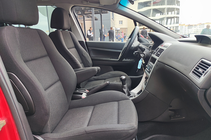 Peugeot 307, Бензин, 1.6, Механическая, Передний привод, Универсал - 11