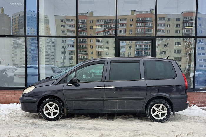 Peugeot 807, Дизель, 2.2, Механическая, Передний привод, Минивэн - 6