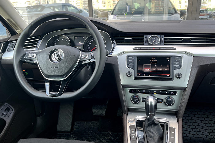 Volkswagen Passat B8, Бензин, 1.8, Робот, Передний привод, Седан - 7