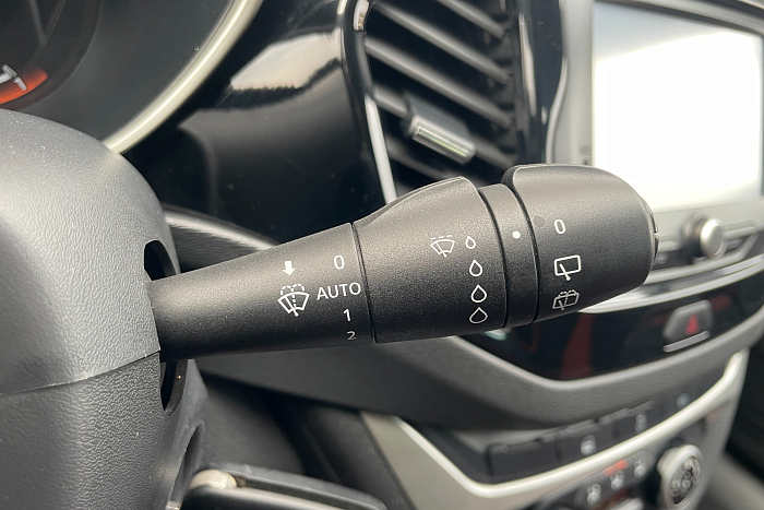 Lada Vesta, Бензин, 1.8, Робот, Передний привод, Универсал - 17