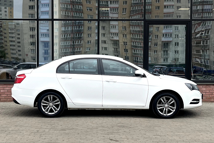 Geely Emgrand 7, Бензин, 1.8, Вариатор, Передний привод - 2