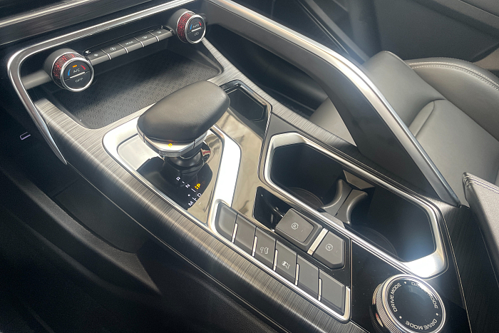 Geely Tugella, Бензин, 2.0, Автомат, Полный привод, Внедорожник - 21