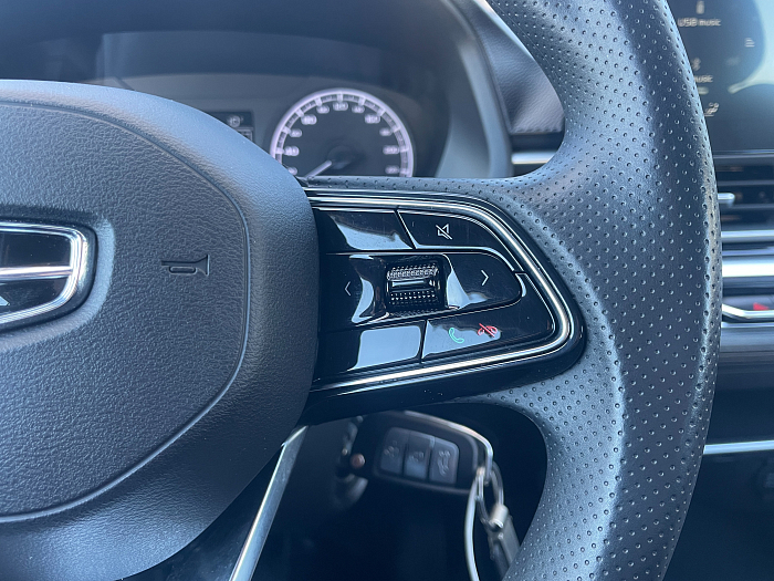 Geely Emgrand, Бензин, 1.5, Механическая, Передний привод, Седан - 17