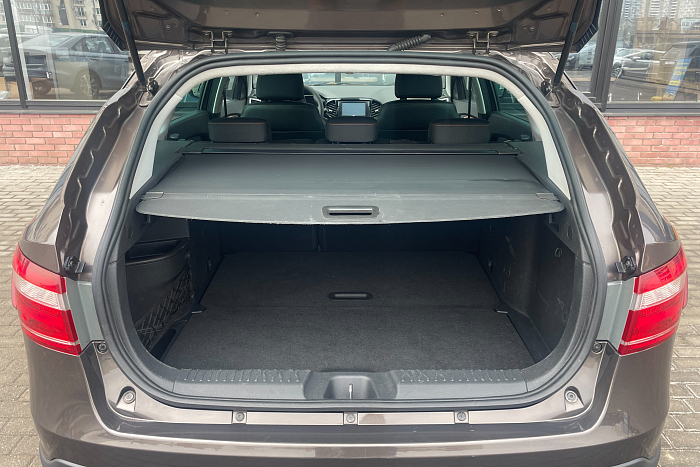 Lada Vesta, Бензин, 1.8, Робот, Передний привод, Универсал - 23