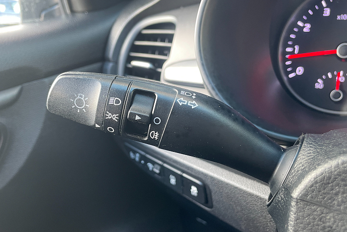 Kia  Rio X-line, Бензин, 1.6, Автомат, Передний привод, Хэтчбек - 15