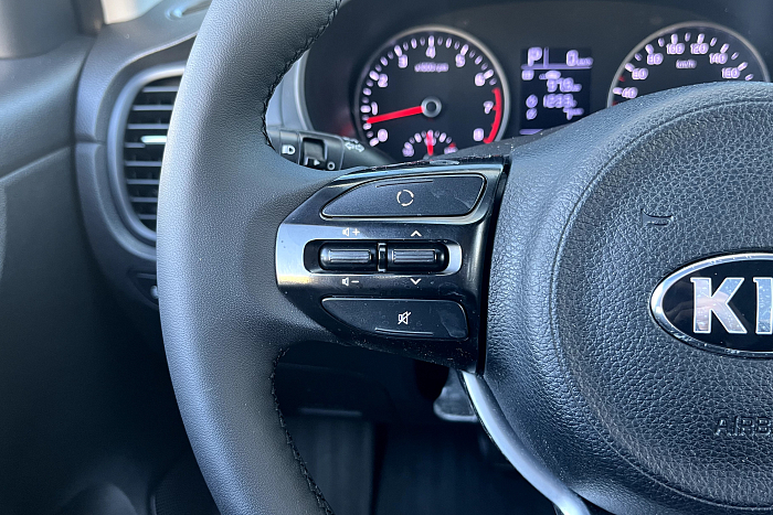 Kia Rio X-line, Бензин, 1.6, Автомат, Передний привод, Хэтчбек - 16