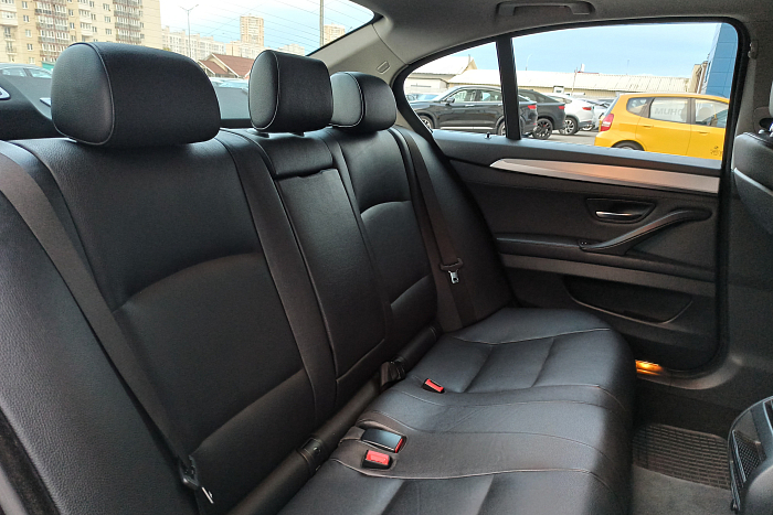 BMW 5, Бензин, 3.0, Автомат, Задний привод, Седан - 13