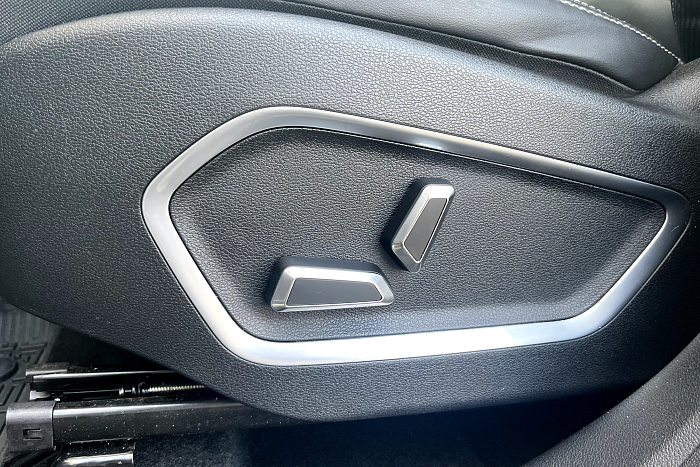 Geely Atlas Pro, Бензин, 1.5, Робот, Полный привод, Кроссовер - 19