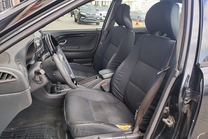 Volvo V40, Бензин, 2.0, Автомат, Передний привод, Универсал - 10