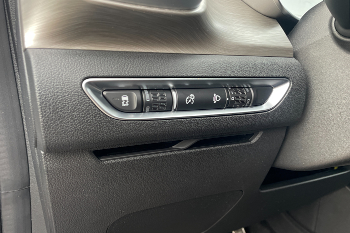 Geely Coolray, Бензин, 1.5, Робот, Передний привод, Внедорожник - 21