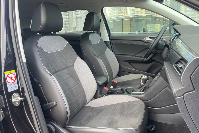 Volkswagen  Taos, Бензин, 1.4, Автомат, Передний привод, Внедорожник - 11