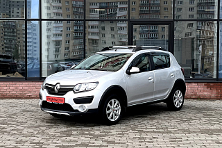 Renault Sandero Stepway, Бензин, 1.6, Механическая, Передний привод, Хэтчбек