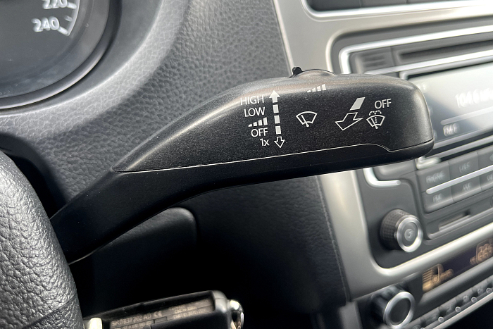 Volkswagen Polo Sedan, Бензин, 1.6, Автомат, Передний привод, Седан - 17