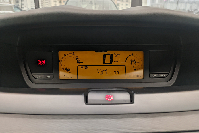 Citroen C4 Grand Picasso, Дизель, 1.6, Механическая, Передний привод, Минивэн - 14