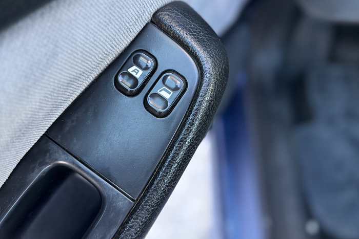 Peugeot 406, Бензин, 1.8, Механическая, Передний привод, Седан - 20