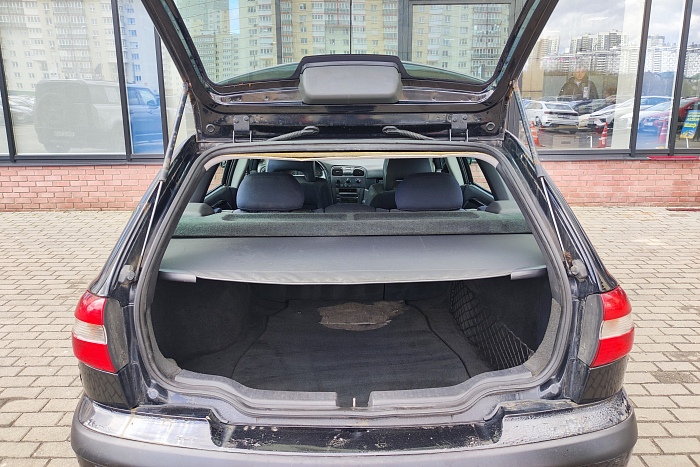 Volvo V40, Бензин, 2.0, Автомат, Передний привод, Универсал - 21