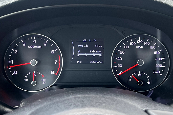 Kia Sportage, Бензин, 1.6, Механическая, Передний привод, Внедорожник - 12