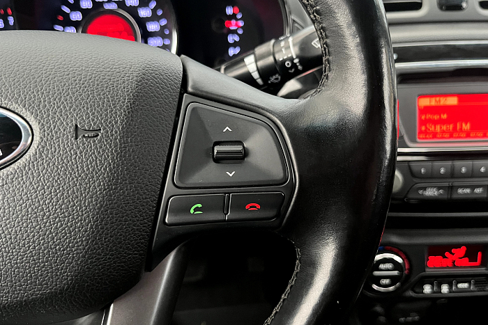 Kia Rio, Бензин, 1.6, Автомат, Передний привод, Седан - 17