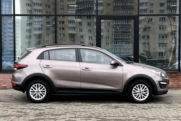 Kia Rio X-line, 1.6, Автомат, Передний привод, Хэтчбек - 2