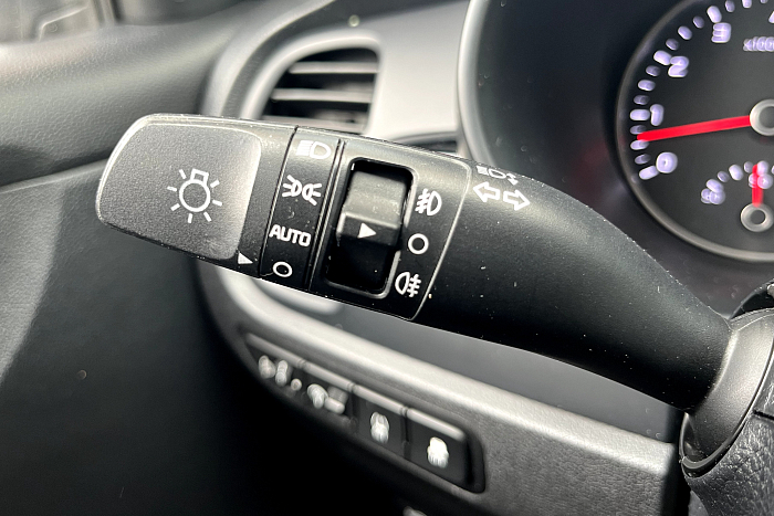 Kia Rio X-line, 1.6, Автомат, Передний привод, Хэтчбек - 18