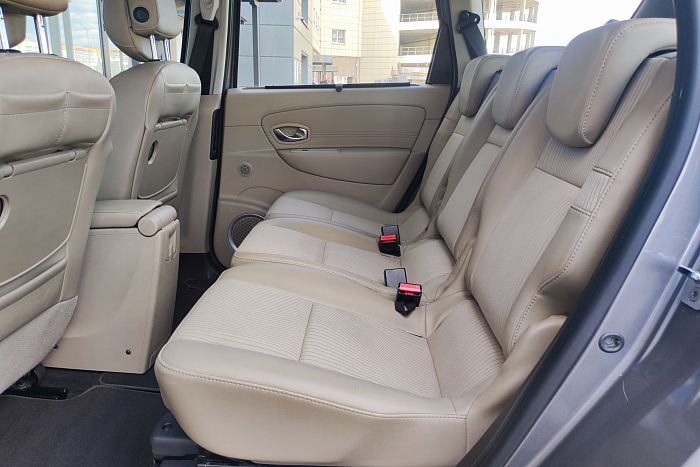Renault Scenic, Дизель, 1.5, Механическая, Передний привод, Минивэн - 11