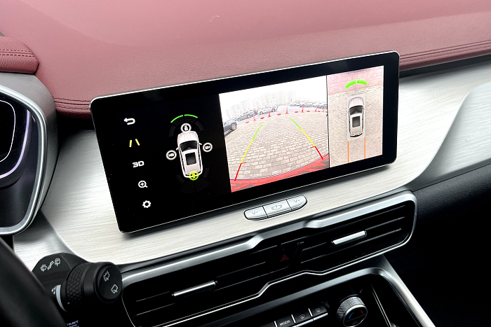 Geely Coolray, Бензин, 1.5, Робот, Передний привод, Внедорожник - 16