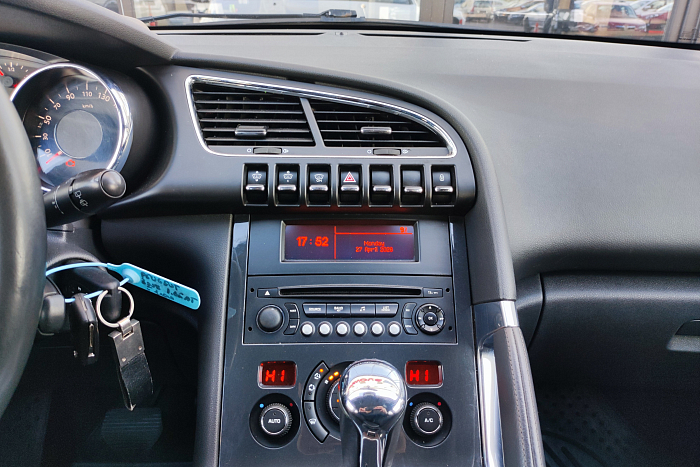 Peugeot 3008, Бензин, 1.6, Автомат, Передний привод, Внедорожник - 15