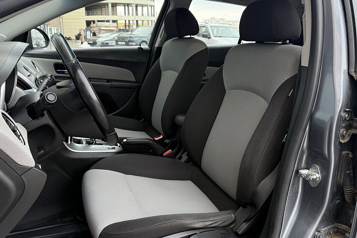 Chevrolet Cruze, Бензин, 1.8, Автомат, Передний привод, Универсал - 10