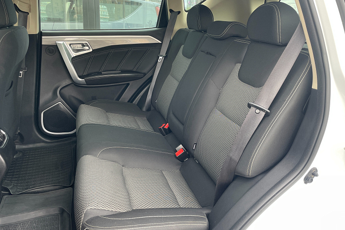 Geely Emgrand X7, Бензин, 2.0, Автомат, Передний привод, Внедорожник - 13